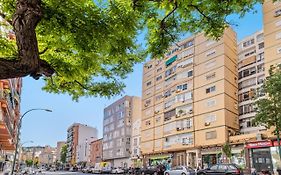 3 Bedroom Apartment Near City Centre